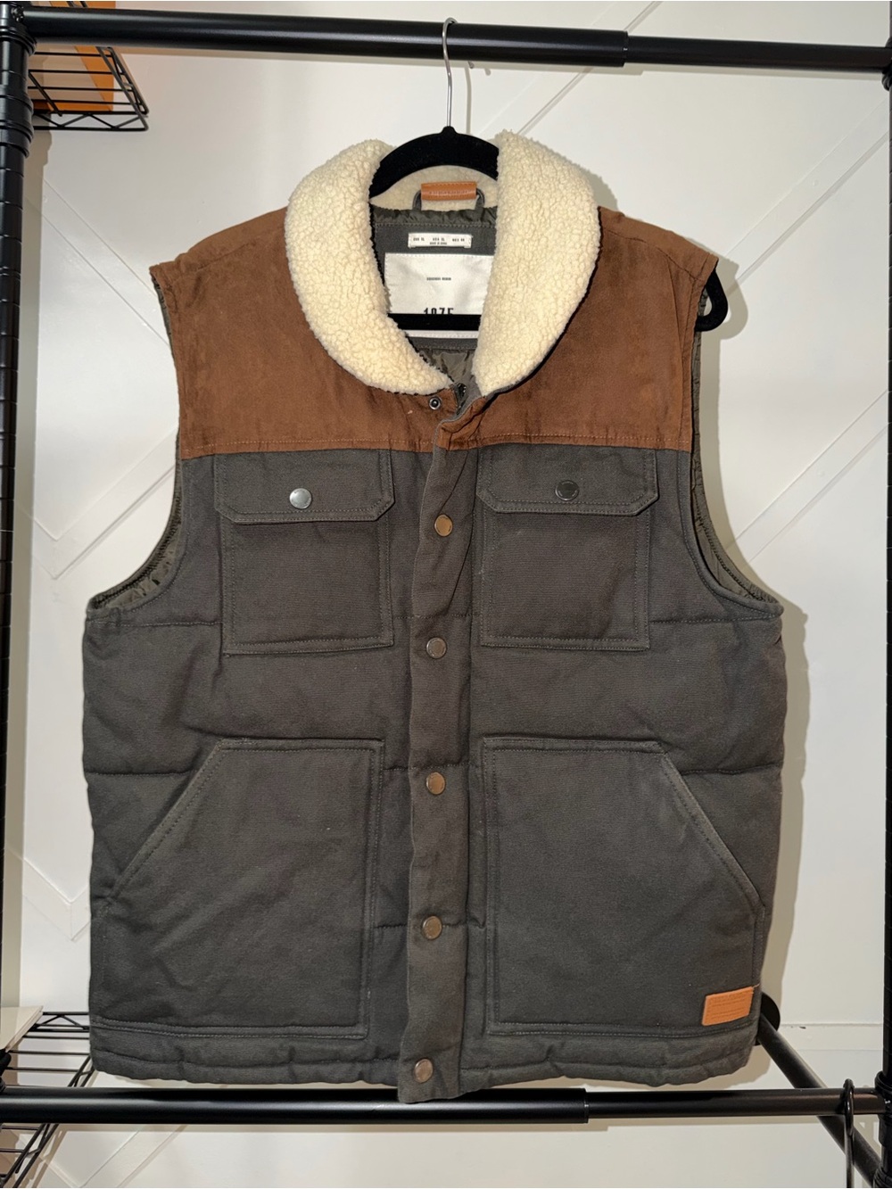 Zara Man - Sherpa Collar Vest
